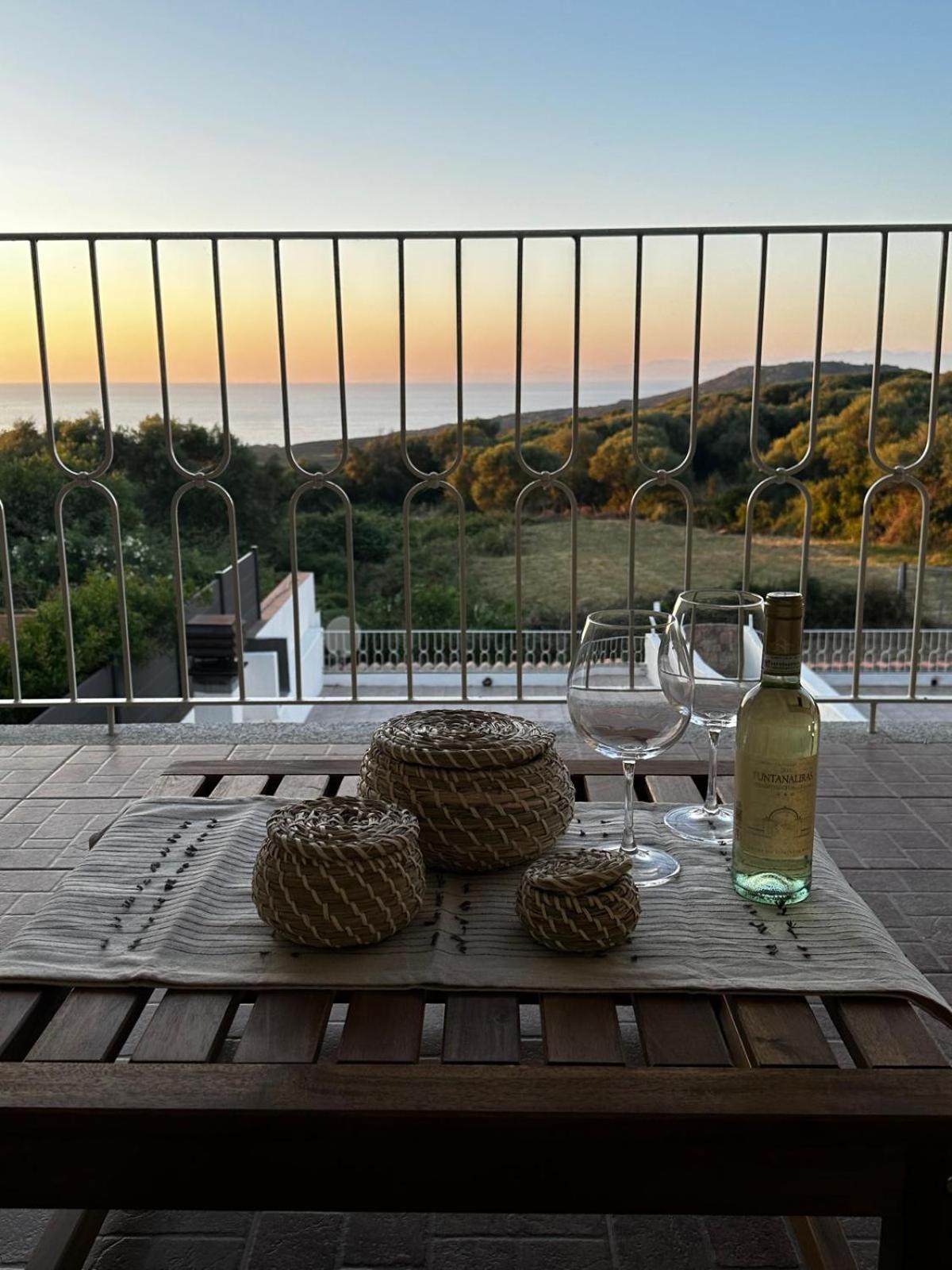 Villa Costa Rossa View Sunset Cascabraga Exterior foto